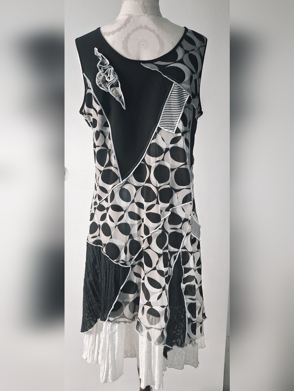 Bali Black and White Patchwork Sleeveless Dress